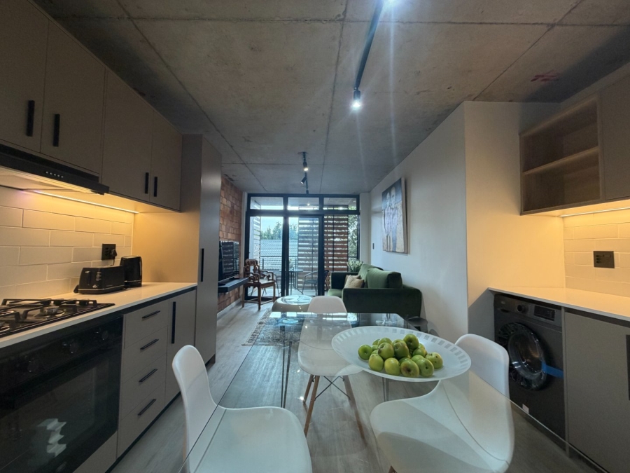 1 Bedroom Property for Sale in Table View Western Cape